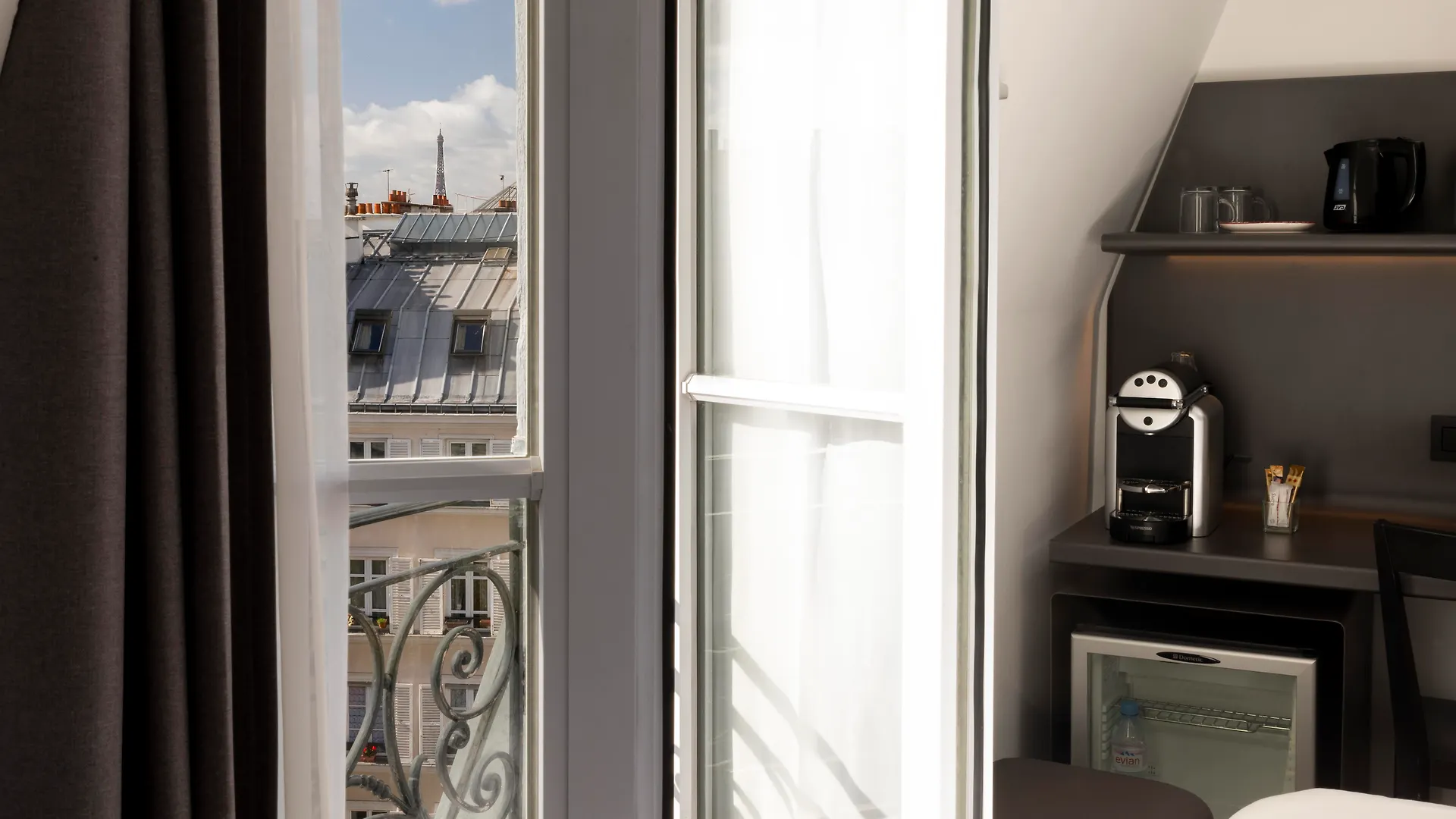 Libertel Montmartre Opera 3*